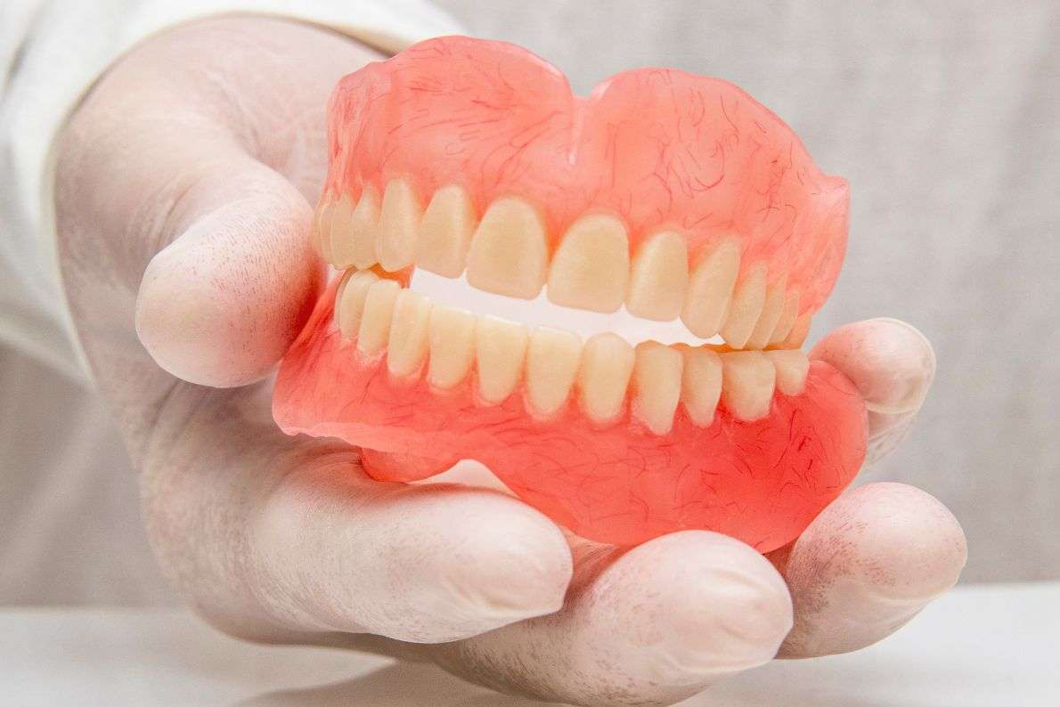 How to Store Your Dentures Safely When Not in Use